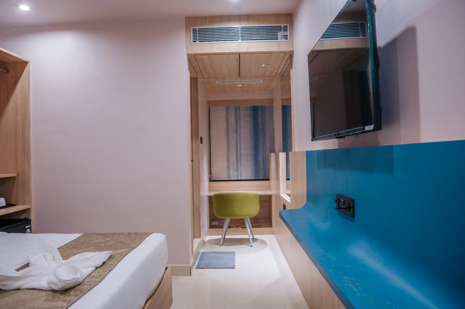 Deluxe Room third view